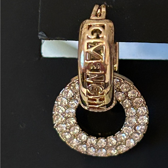 NWT! Givenchy Gold-Tone Pave’ Link Charm Hoop Earrings - Picture 4 of 8